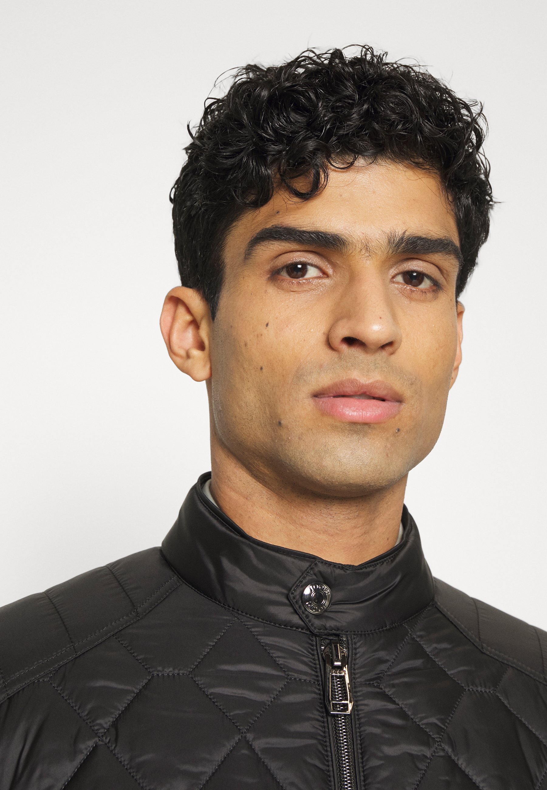 Mode Jassen Duffeljassen Jeans Duffeljas zwart zakelijke stijl Joop Mode Jassen Duffeljassen Jeans Duffeljas zwart zakelijke stijl Joop