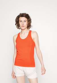 Sweaty Betty ATHLETE SEAMLESS WORKOUT TANK - Top - resort red