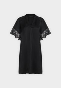 Επιλέχθηκε, black
