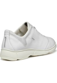 White leather sneaker with a smooth finish and mesh accents. Features a cushioned sole and subtle stitching details.