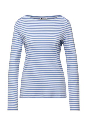 Chemise à manches longues avec des rayures horizontales bleu clair et blanches et un décolleté bateau.