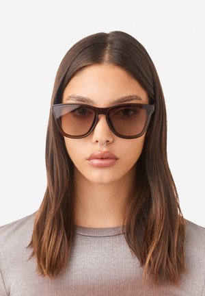 DOWNTOWN MAX - Saulesbrilles - brown