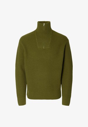 Olivengrønn strikkegenser med høy krage og kvart glidelås, med teksturert ribbing og tilpasset kant og mansjetter.