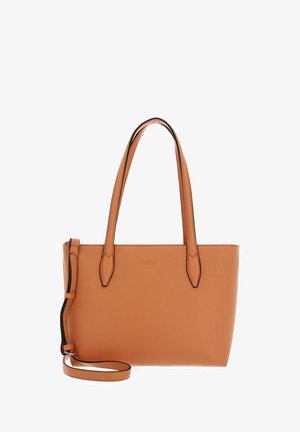 Sac fourre-tout en cuir fauve avec deux poignées allongées et une bandoulière ajustable. Présente des accents noirs le long des bords. Texture lisse, design minimaliste.