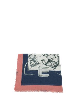Pañuelo con bordes rosas y azul marino, con bocetos de bolsos, joyas y una letra E grande sobre fondo blanco.
