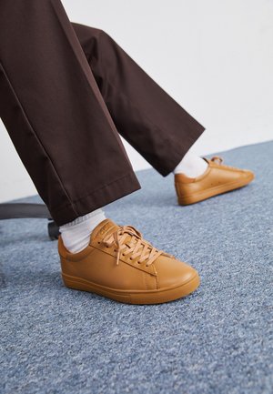 Clae BRADLEY UNISEX - Αθλητικά παπούτσια - camel brown