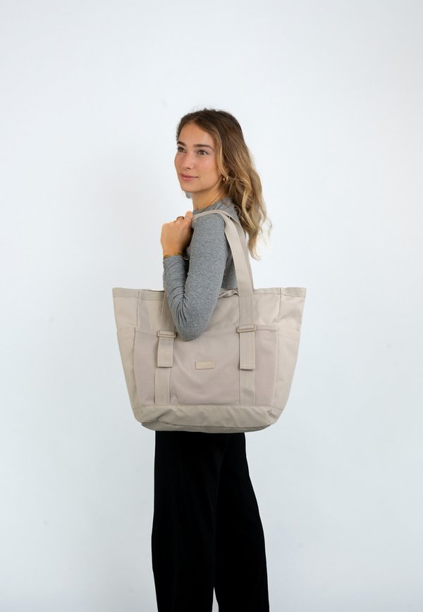 SMILLA - Shopping Bag - sand