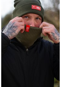 Manufaktur13 ROUGH BEANIE -MÜTZE – STRICKMÜTZE - Beanie - riot gear