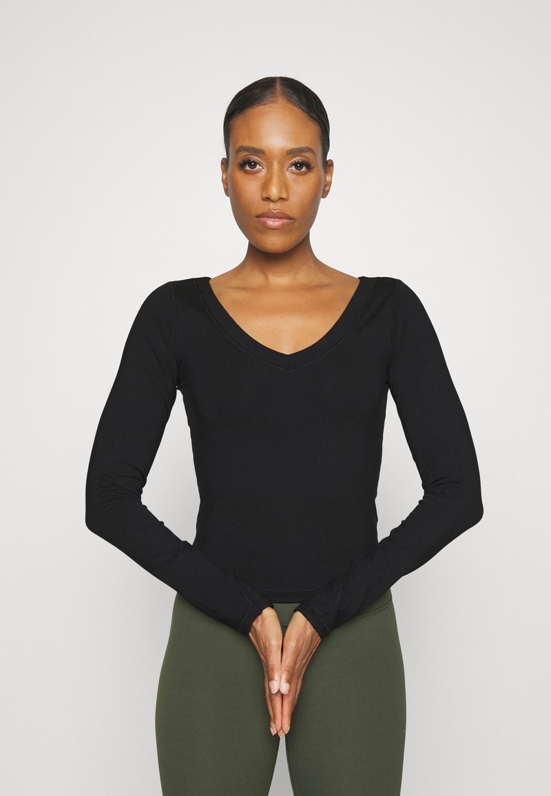Athleta SHANTI CROP Long sleeved top black Zalando.ie