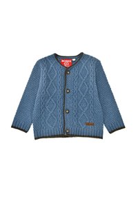 Blauer Strickcardigan mit strukturiertem Diamantmuster, braunen Knopfdetails und einem kontrastierenden Besatz entlang des Halsausschnitts und Saums. Innenetikett mit der Aufschrift "BOND."