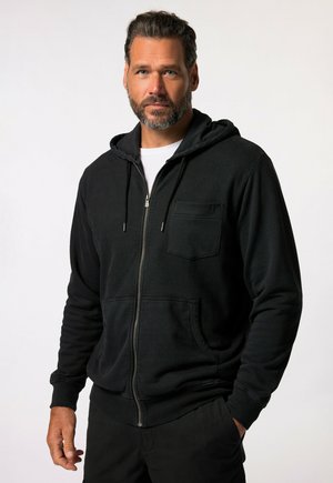 Sudadera con cremallera negra, con un bolsillo delantero, hecha de tela suave, que cuenta con capucha ajustable y puños acanalados para mayor comodidad.
