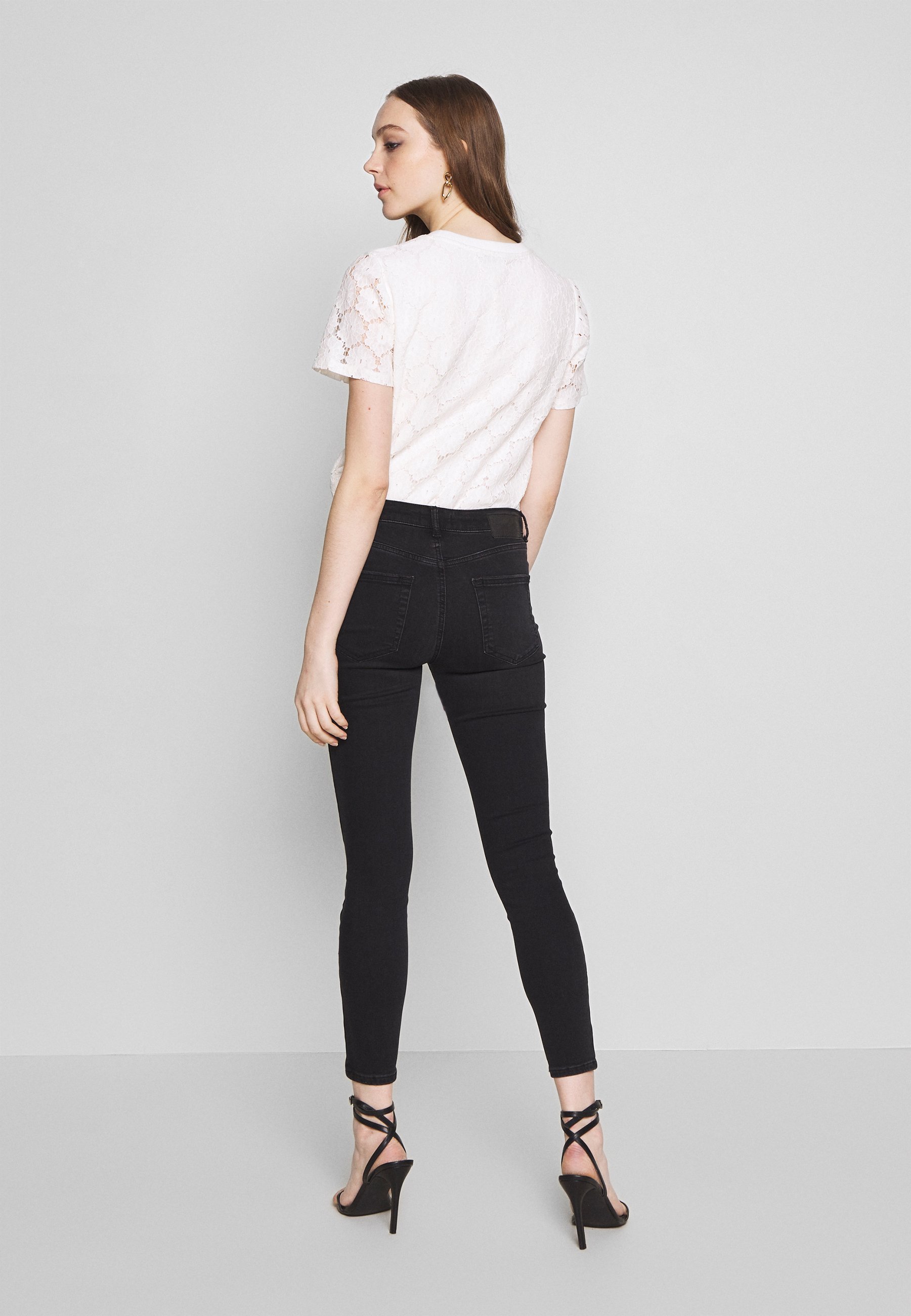 Pieces PCDELLY NOOS - Jeans Skinny Fit 