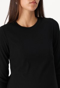 ONLY MATERNITY OLMHALLE - Top s dlhým rukávom - black
