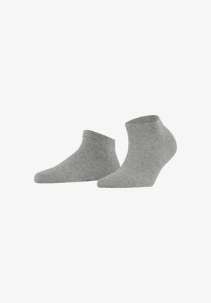 Chaussettes de cheville grises en tissu doux et extensible. Elles présentent un bord côtelé et une texture lisse avec un design minimaliste.