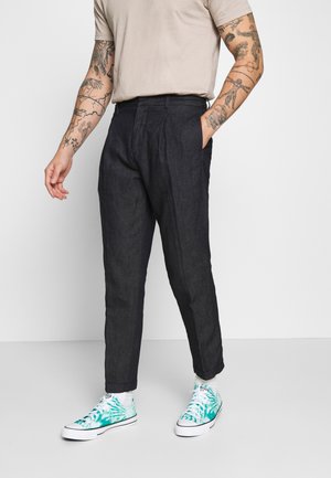 LIGHTWEIGHT BEACH PANT - Pantalon classique - indigo