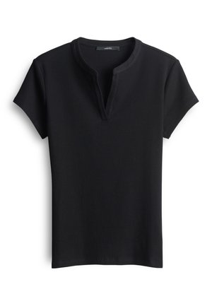 Zwart kort mouwtop van geribbeld materiaal met een henley-halslijn en zonder knopen. De textuur is glad met een getailleerde pasvorm.