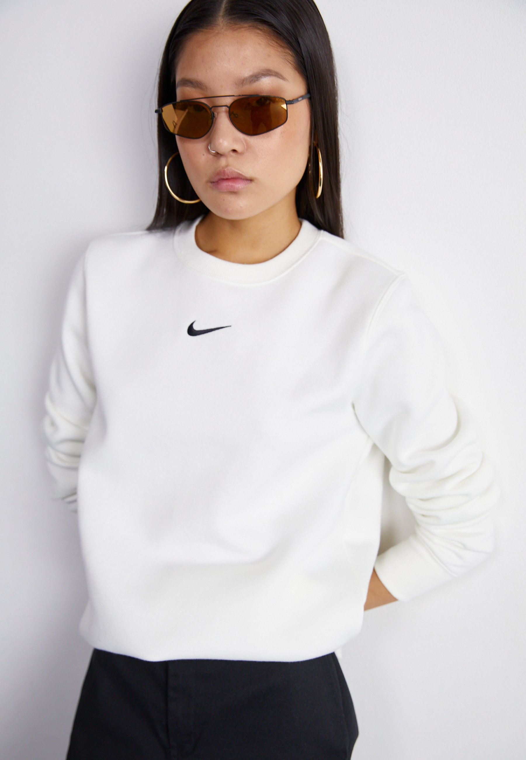 nike hybrid crew sweatshirt white