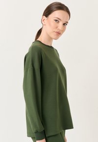 Jimmy Key CREW NECK LONG SLEEVED  - Felpa - khaki