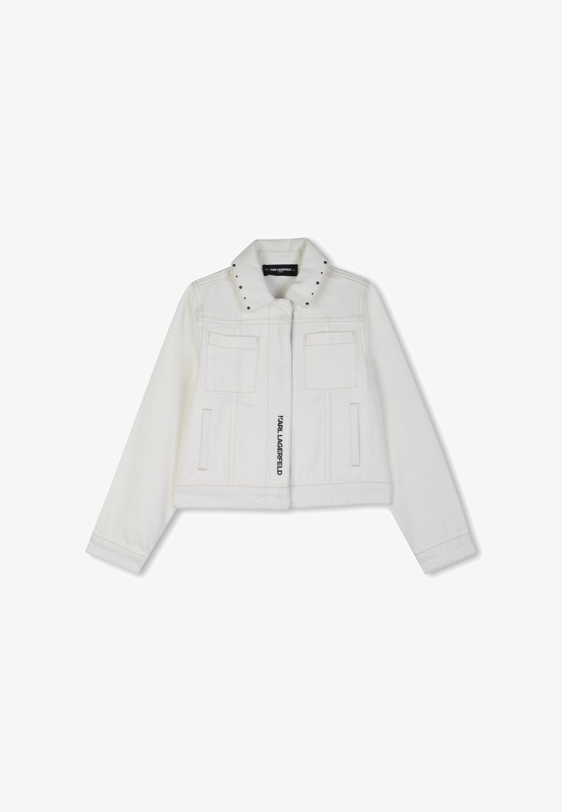 Veste blanche courte à manches longues, deux poches poitrine, col clouté et inscription "Karl Lagerfeld" sur la patte de boutonnage avant.