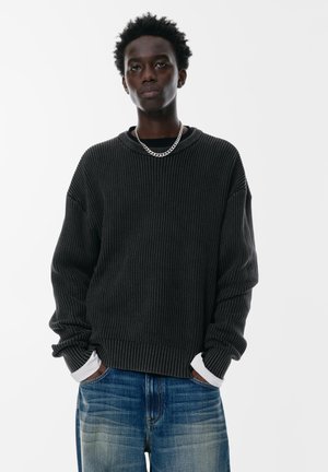 PULL&BEAR Vesta - black