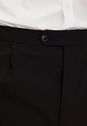 Oscar Jacobson DELON SIDE ADJUSTER - Pantalon de costume - black