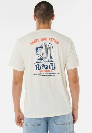 SHAPER ADDRESS - Camiseta estampada - bone