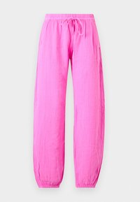 Επιλέχθηκε, standout pink