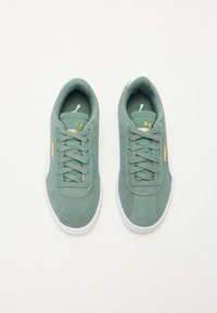 Puma CLUB II JR UNISEX - Sneakers basse - green moon/white