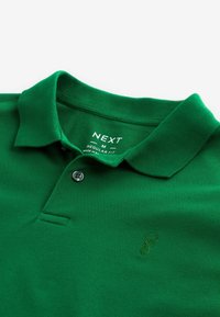 Next REGULAR - Poloshirts - green tennis
