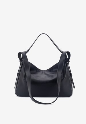 Sac à bandoulière en cuir noir avec deux poignées, un compartiment principal unique et un bord supérieur légèrement incurvé.