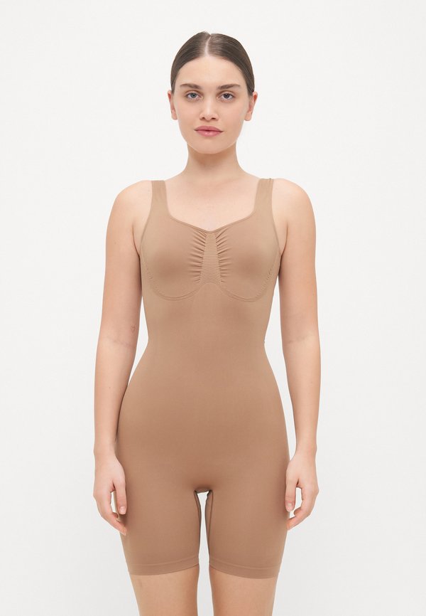 NEARLY NAKED MID THIGH  - Body - moody taupe