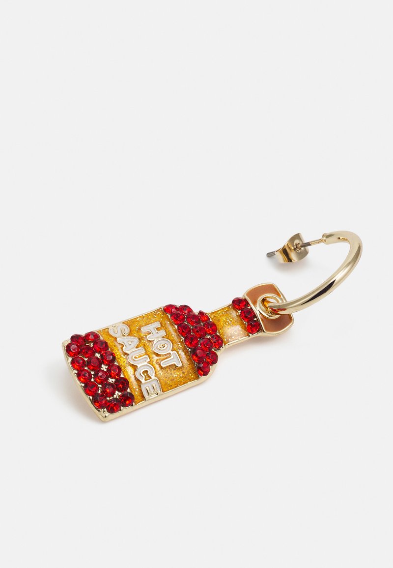 Damen Halsketten | Fire & Glory HOTTY EARRINGS Ohrringe gold-coloured/red/goldfarben - LW13627 Damen Halsketten | Fire & Glory HOTTY EARRINGS Ohrringe gold-coloured/red/goldfarben - LW13627