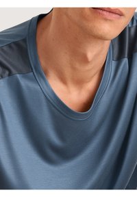 Calida DEEPSLEEPWEAR COOLING - Pyjamashirt - vintage indigo