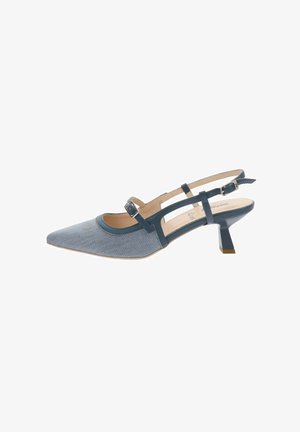 Zapato de tacón medio con puntera puntiaguda, tira slingback, correas azul oscuro y empeine de tela texturizada azul claro.
