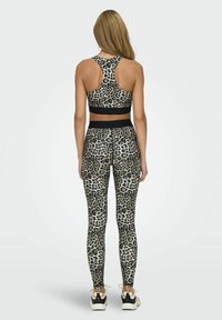 ONLY Play Sports-BH-er med mye støtte - black
