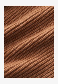 Non selezionato, golden oak