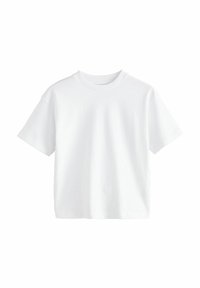 Hvid kortærmet T-shirt lavet af bomuld. Har en rund halsudskæring og en afslappet pasform med ensartet tekstur, uden mønstre eller detaljer.