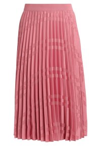 Falda midi plisada en suave tela rosa con una cinturilla lisa. Presenta una textura en capas con un diseño estampado para mayor detalle.