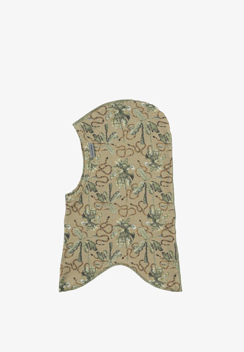 Akcesorium z wzorzystego materiału w beżowym kolorze z zielonym wzorem liści, o zaokrąglonym kształcie, z obszytymi krawędziami i metką z boku.