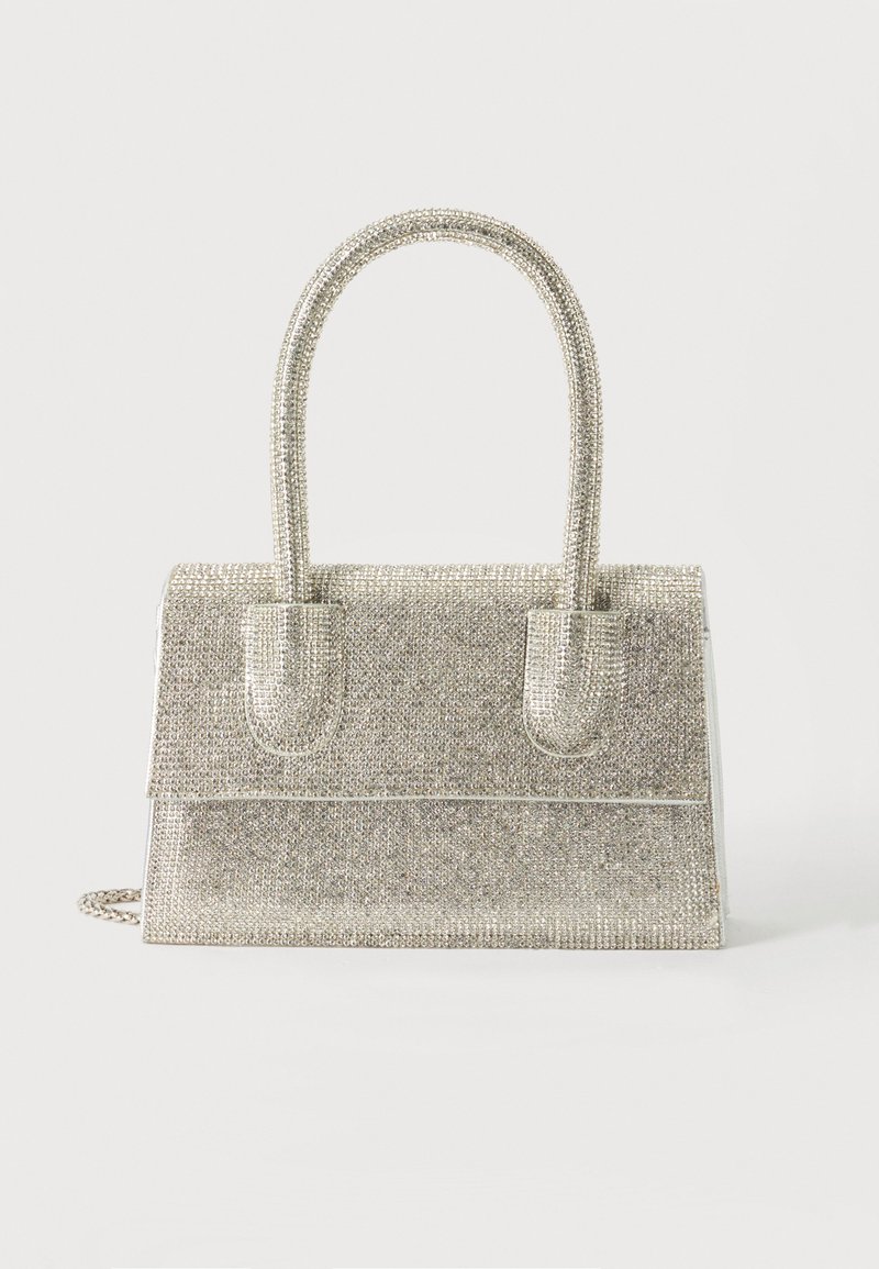 Petit sac à main rectangulaire argenté recouvert de strass scintillants avec double poignée et fermeture à rabat.