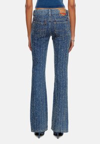 Diesel D EBUSH S - Vaqueros bootcut - blue