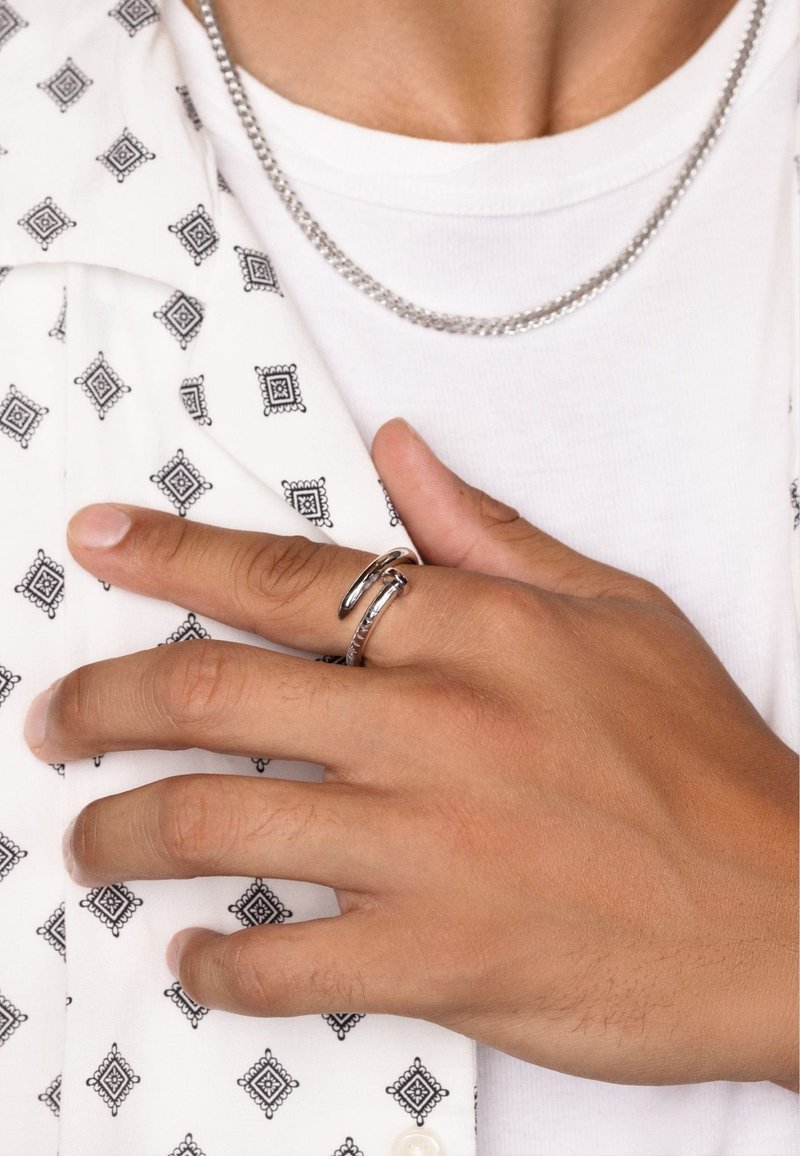 Nialaya Ringe - silver coloured