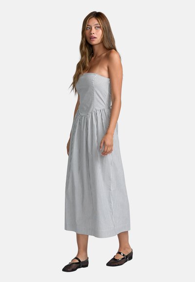 Très Belle Robe Broderie Coton Nude Doublée T.M NEUVE