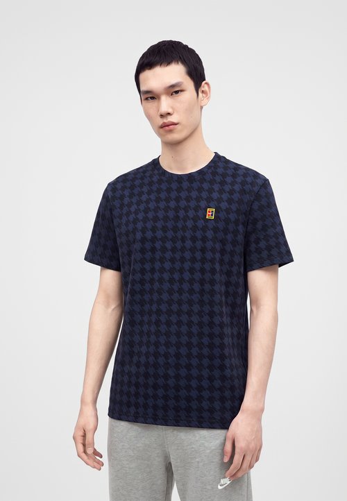Nike Club Rules T-Shirt 'Black Obsidian' — foto 4