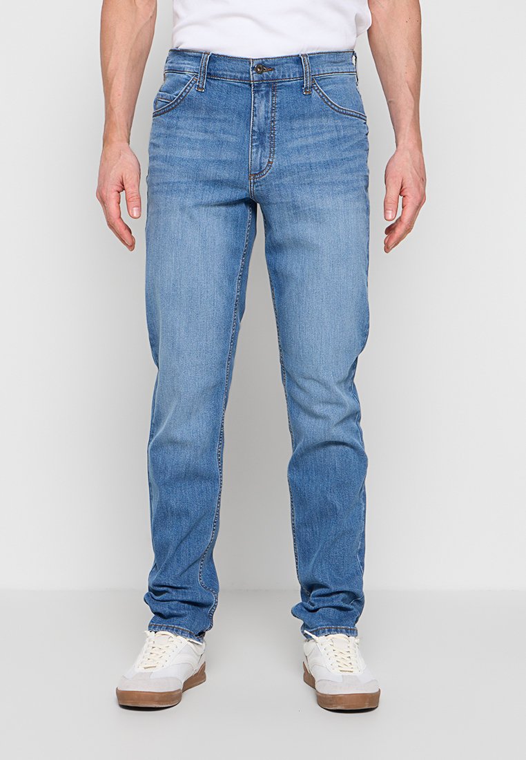 Vaqueros tapered