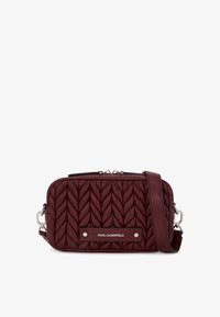 Kijelölve, windsor burgundy