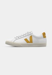 Unselected, extra white/safran