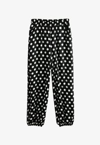 Sélectionné, black white