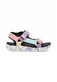 Sandalias deportivas con una base negra, correas en tonos pastel de color rosa, azul y amarillo, y una suela con un patrón multicolor en morado y blanco.