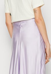 Esprit SKIRT - Falda acampanada - lavender